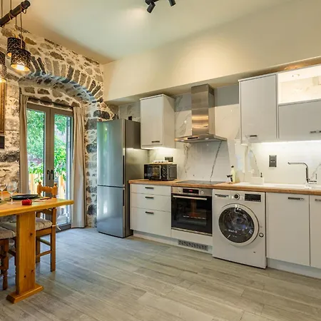 Alsalos Lägenhet Kardhamili